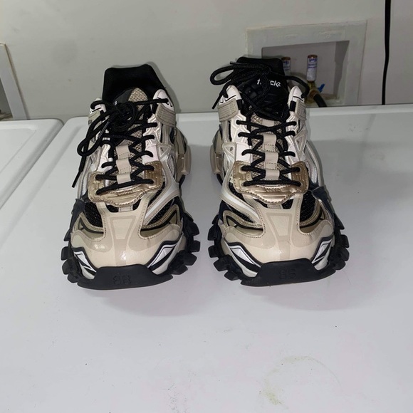 Track.2 Sneaker in black and beige - Picture 3 of 3